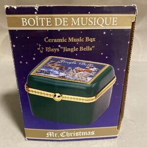 Mr. Christmas Music Box Green Ceramic Plays Jingle Bells‎ Wind Up  NEW